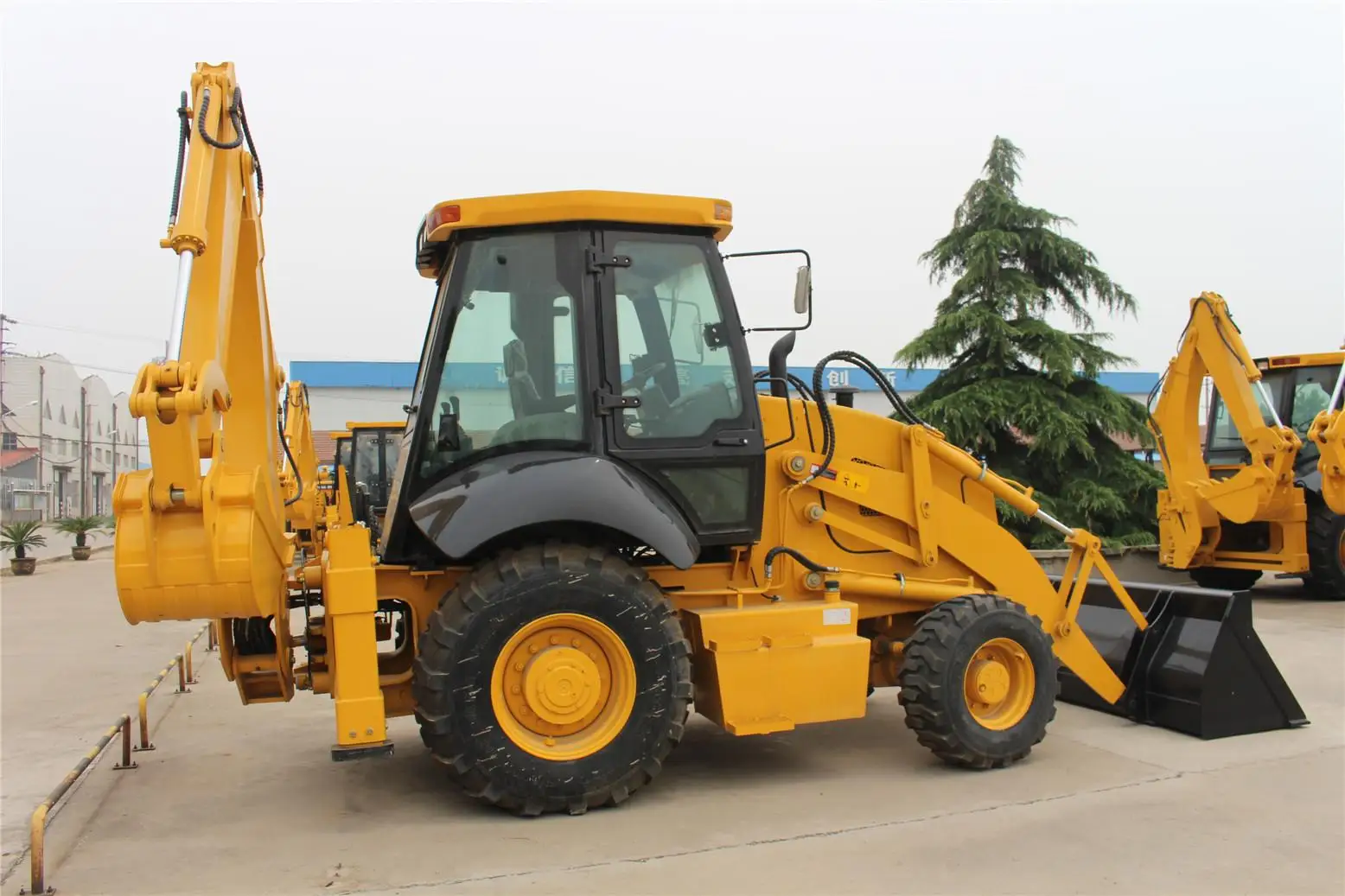 Compact earth Moving Machinery Hot sale 388 Backhoe loader Chinese 2.5 ton tractor end loader Top brand backhoe loader for digging