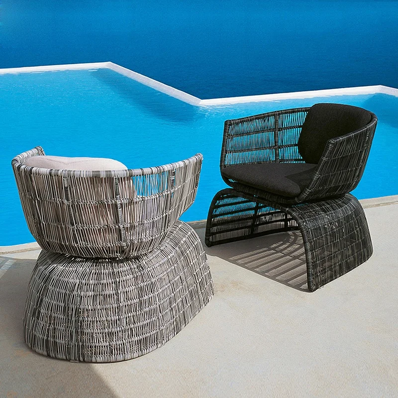 Outdoor Art Wicker Chair Peacock Chair Terrace Garden Wicker Chair Set Club House Villa Furniture sofa