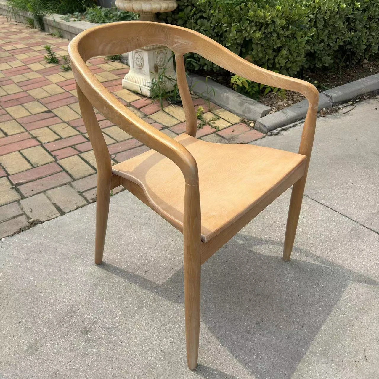 Wholesale Outdoor Furniture Wooden Dining Ada Chairs for Events Party Rental