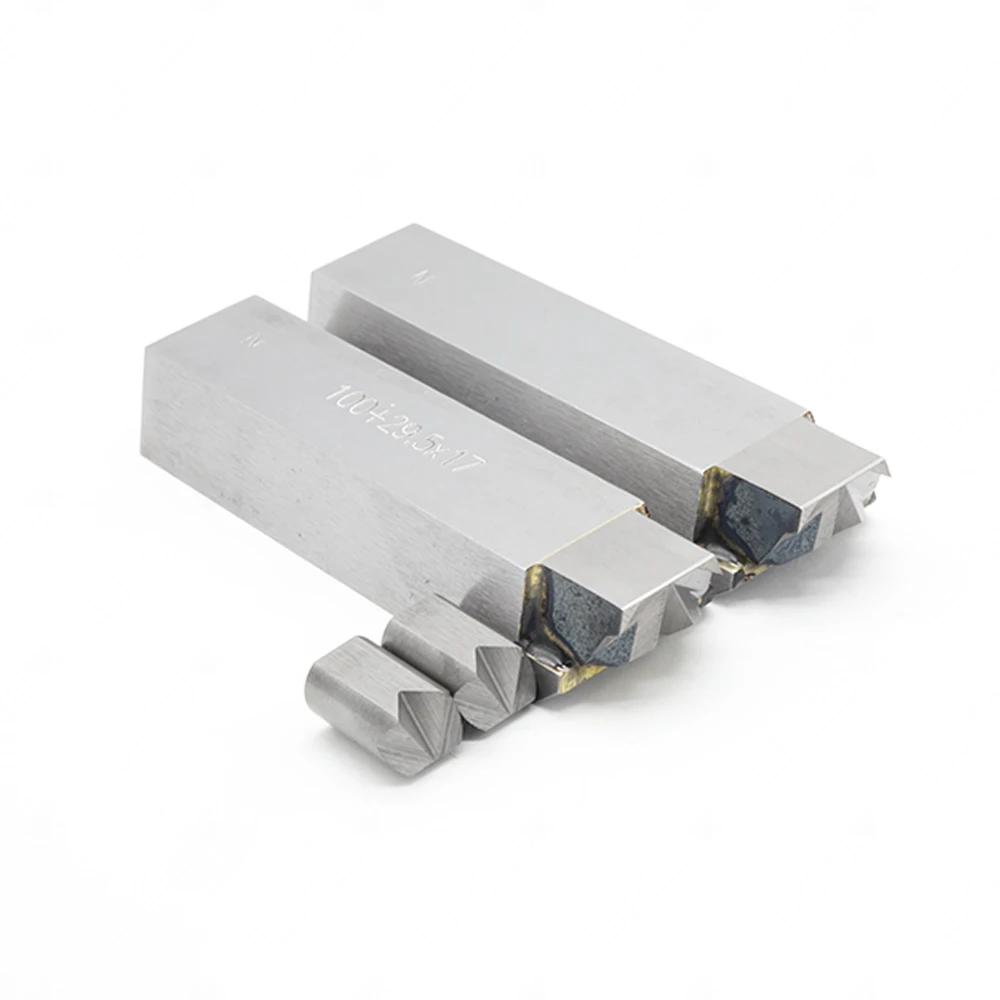 Brazed wire nail gripper making die for wire nails making machines