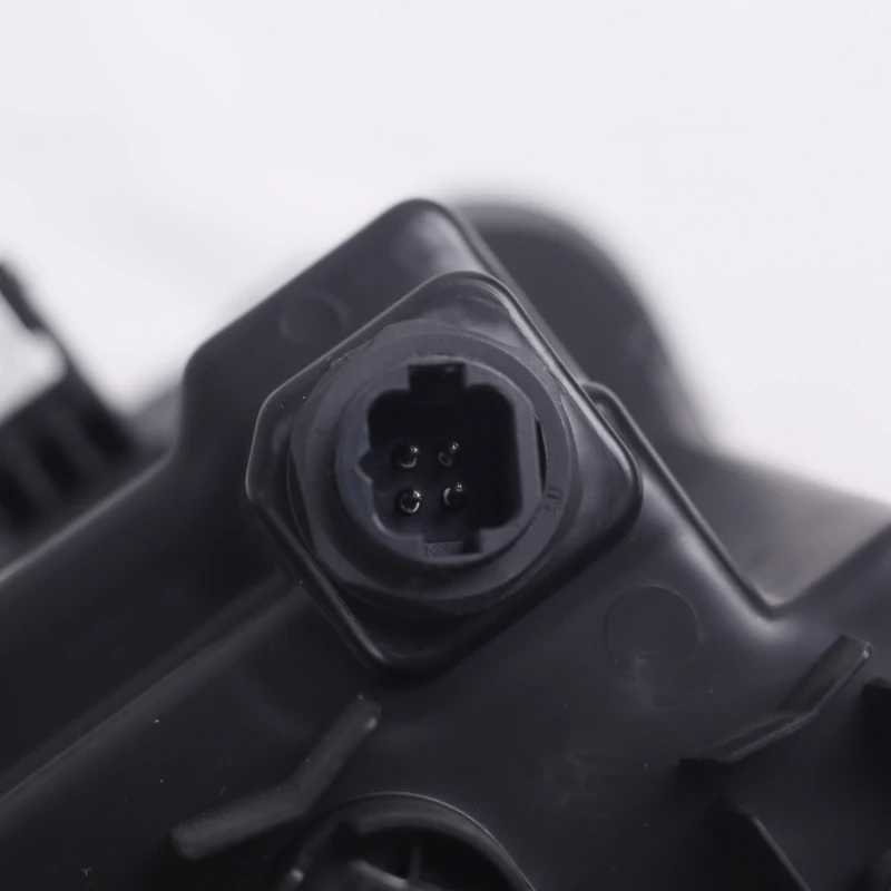 Dongfeng Truck Front Fog Lamps and Auxiliary High Beam Fog Lights 3732120-C6101