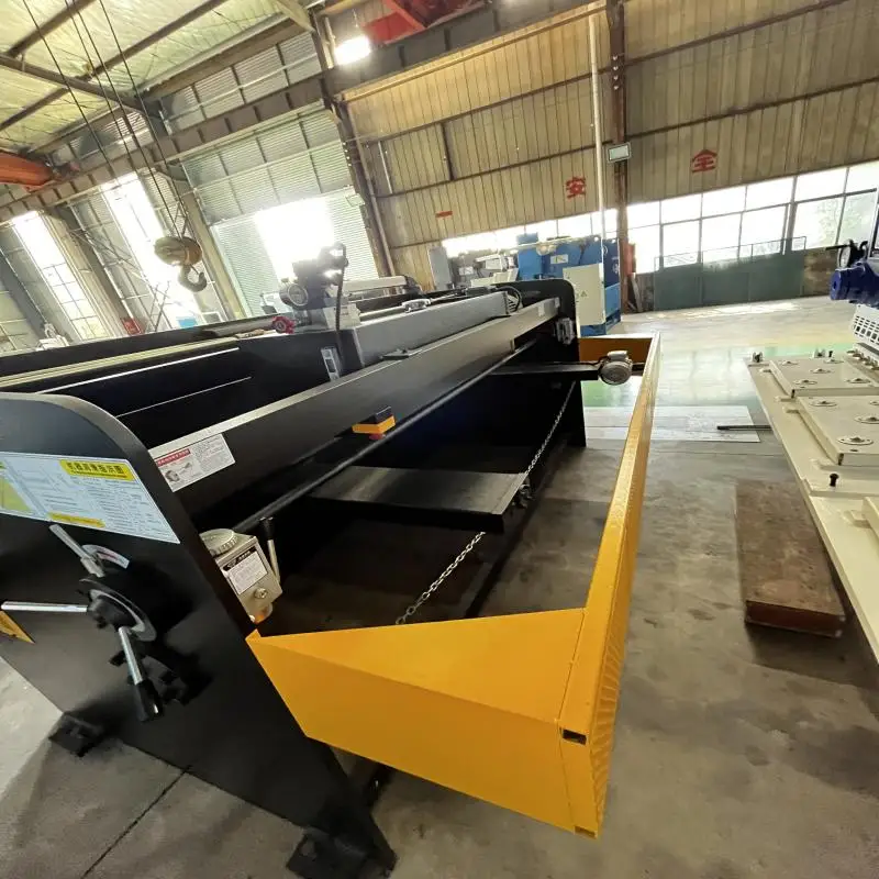 QC12Y/K 4X2500 Hydraulic Swing Beam Metal Shearing Machine/Sheet Cutter Machine CNC Shearing Machine with E21S controller