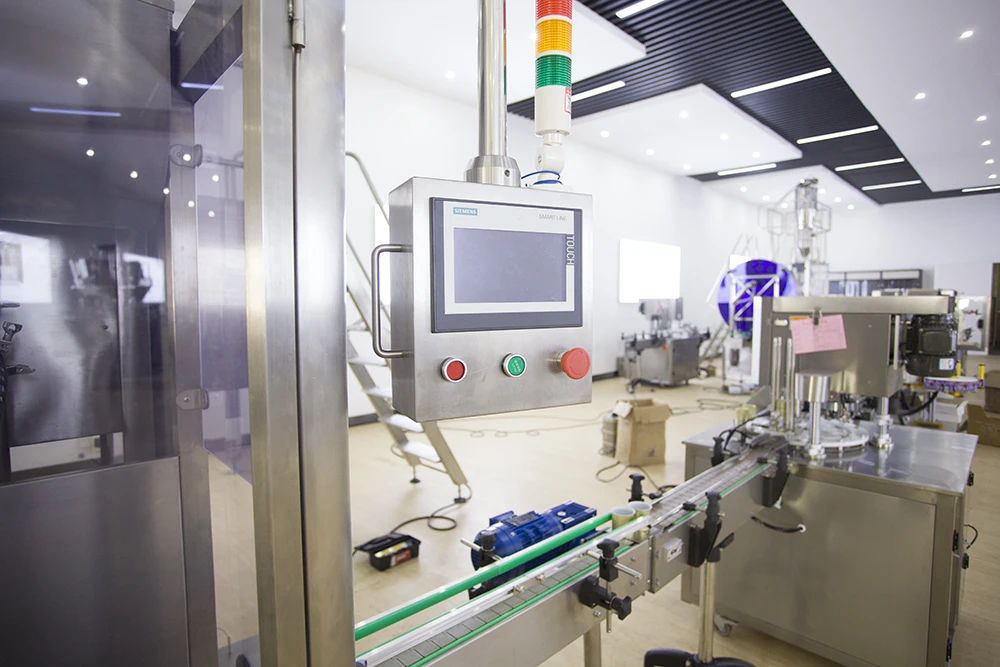 Automatic drilling machine for small water bottle filling and capping machine