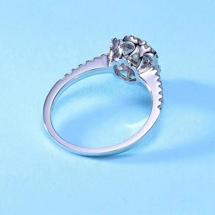 Custom Fine Jewelry 18k Gold Flower Moissanite Engagement Ring