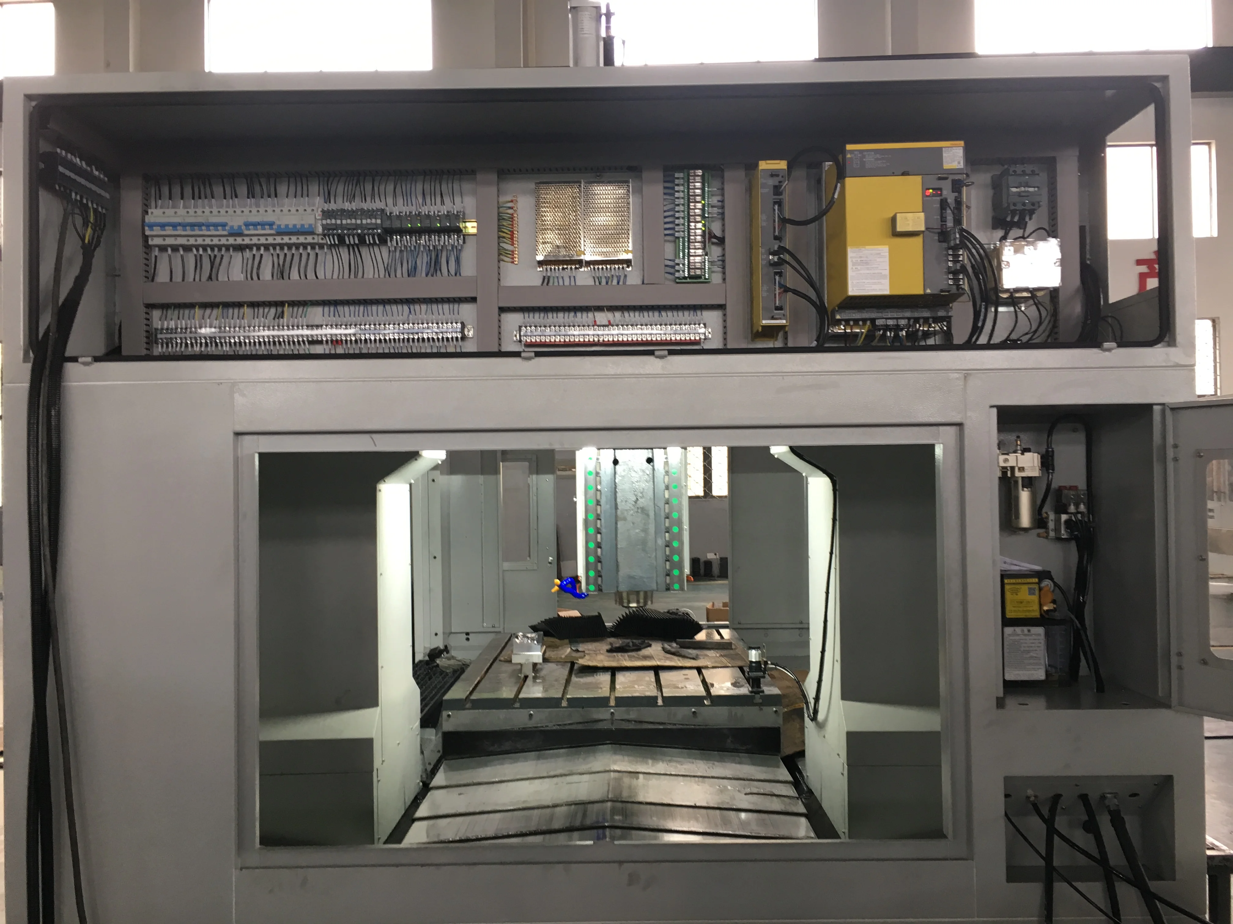 Maxtors High Speed High Precision Double Column Bridge Gantry Vertical CNC Milling Machining Center Machine with FANUC SIEMENS