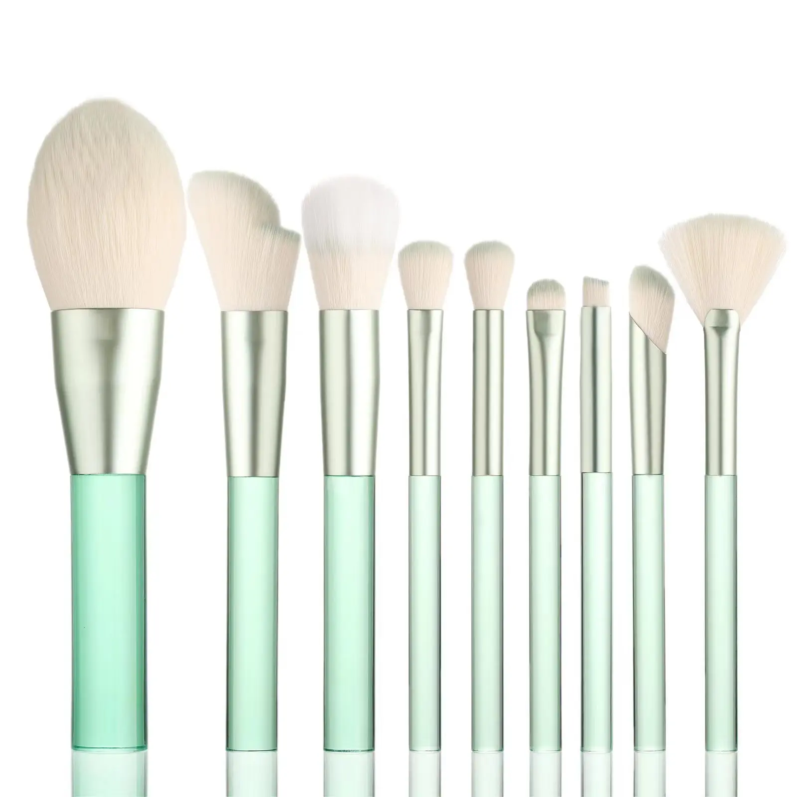 Set of 9 Cosmetic Brushes With Brush Bag
