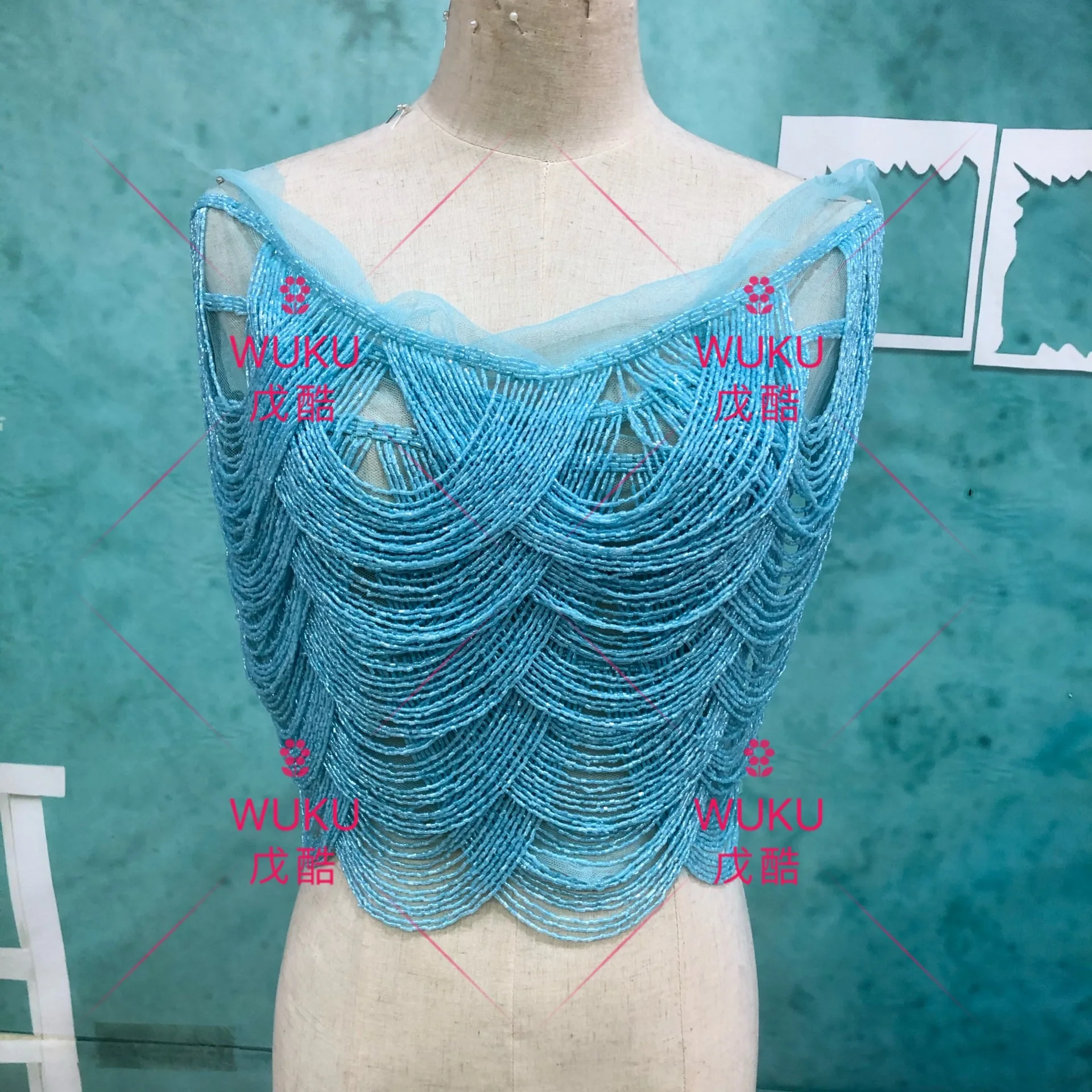 2021, аппликация с бахромой и кисточкой синего цвета, аппликация fred DIY