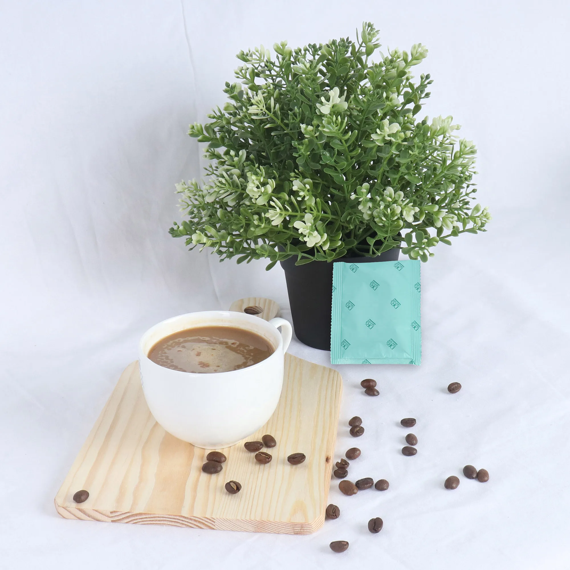Preferred Malaysia Supplier Caffeinated Aromatic Premium Instant Coffee Powder Mix No Sugar Additives In Box Ready For Export