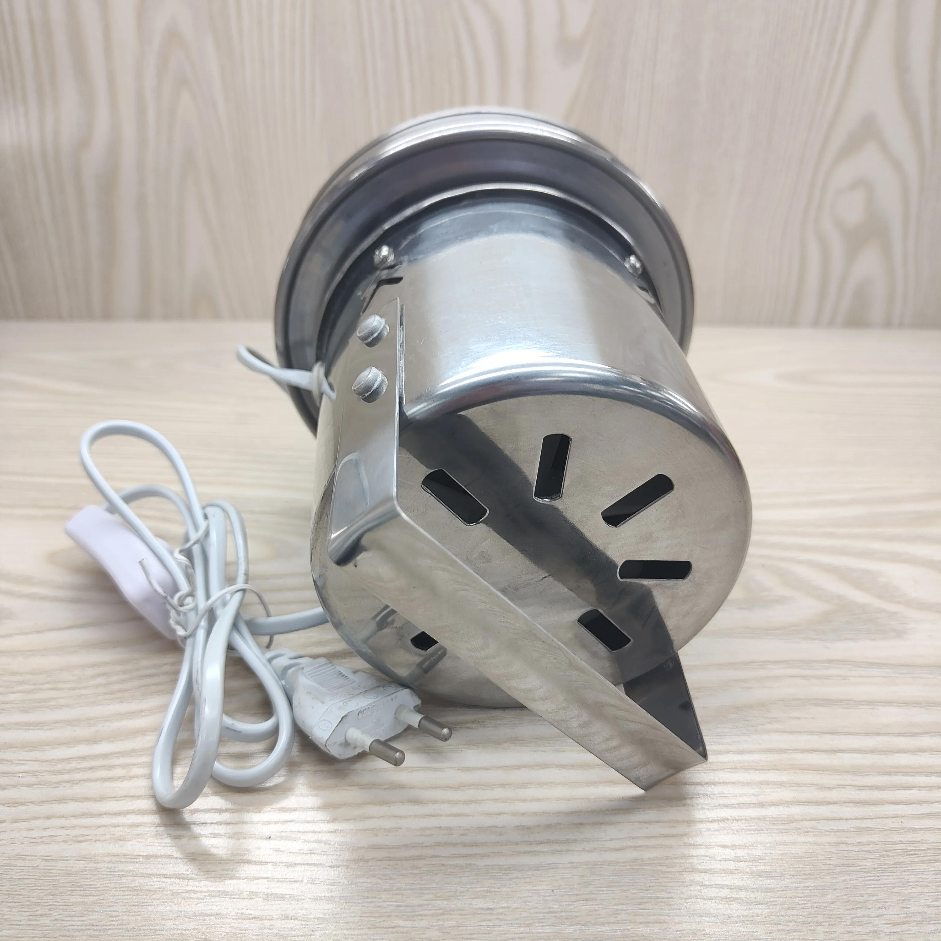 Cheap Factory Outlet wholesale electric churn 5L 7L 11L 13L 20L milk mixer with Blue/Red plastic cover