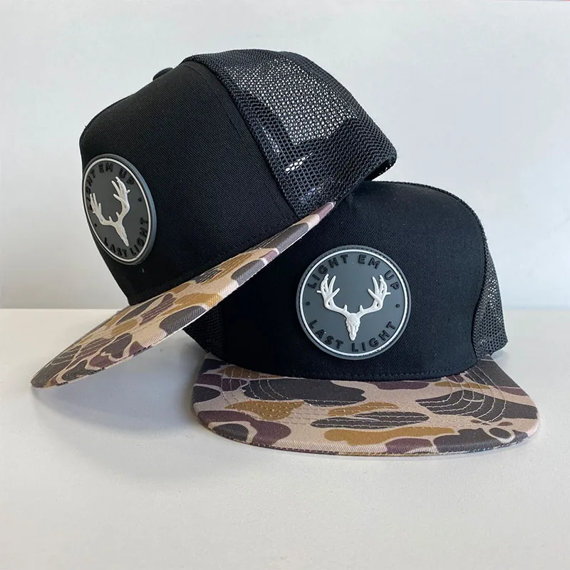 High Quality Panel Blank Mesh old duck camo Trucker Hats 3d Embroidery Logo 7 Panel Trucker caps