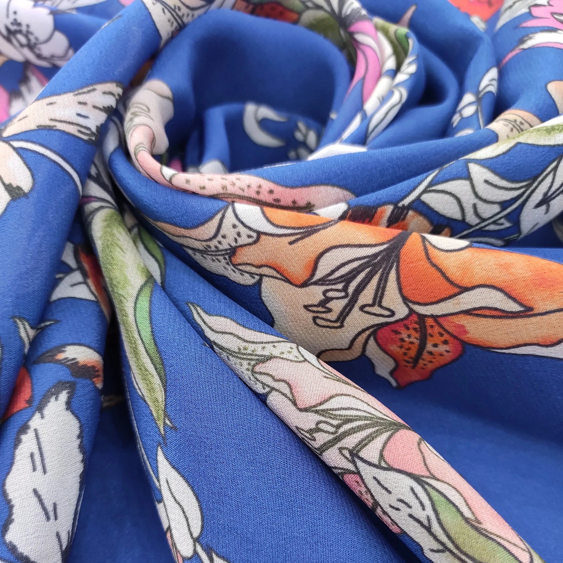 Custom printed design rayon fabric for clothes