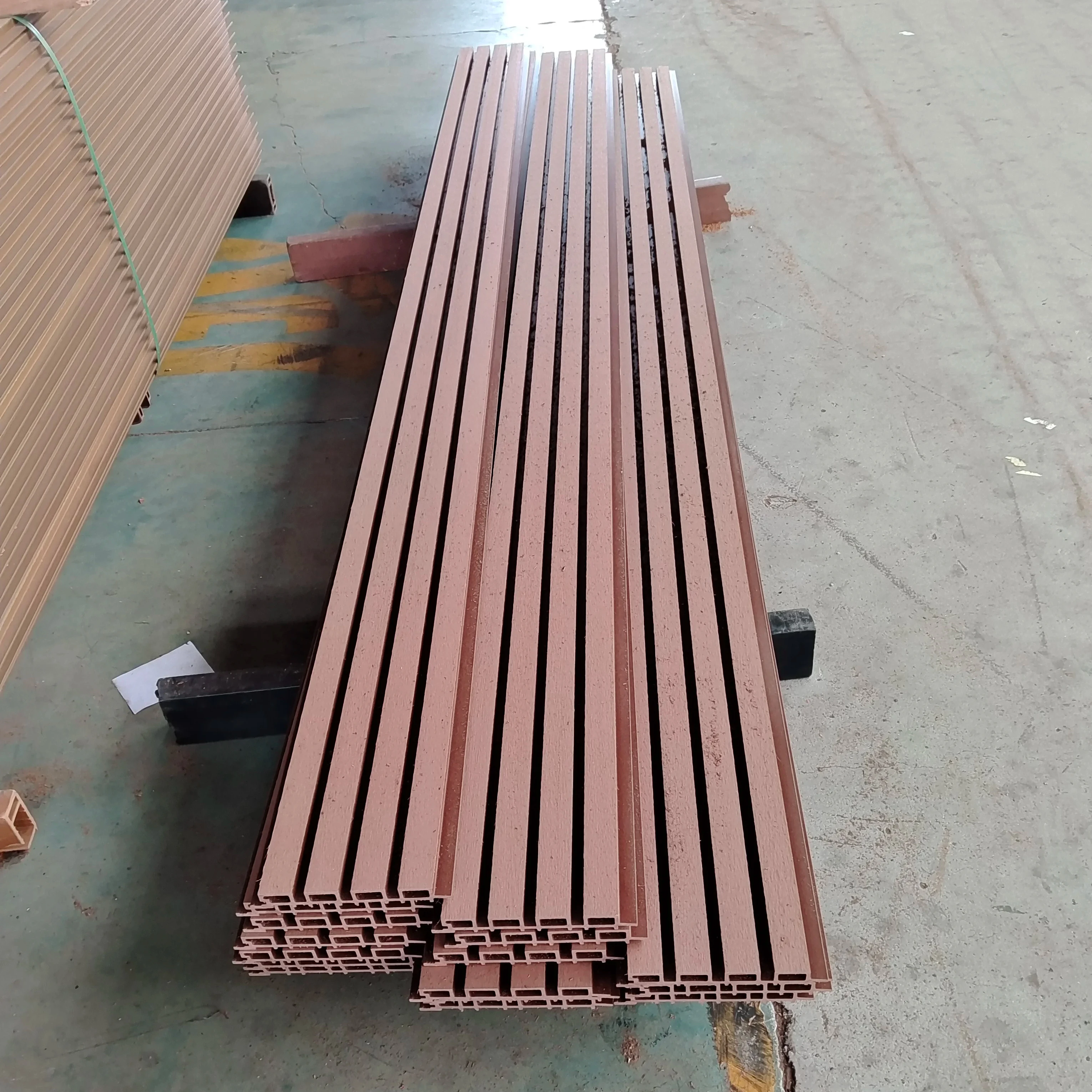 2024 new design  outdoor wall cladding wpc exterior outdoor composite external wpc wall cladding panels