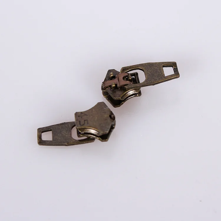 No.5 YG SEMI auto Lock metal slider  Heavy Duty Golden Metal Zinc Alloy  4YG 4.5YG 5 YG Zipper Slider For Jean