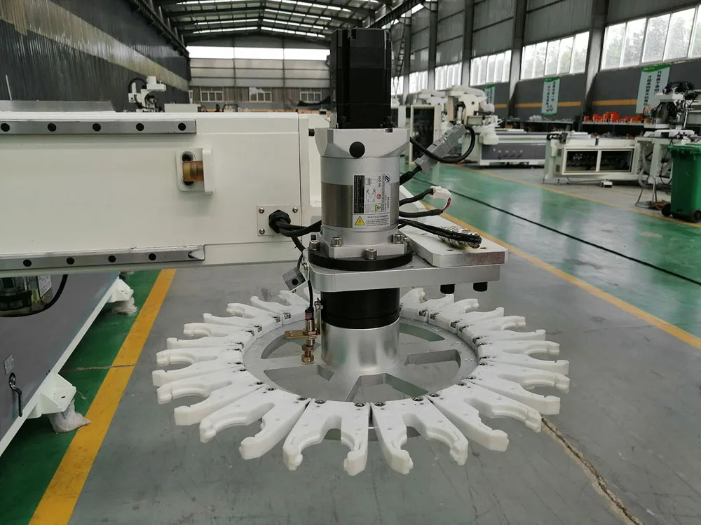 ATC auto loading and unloading nesting cnc router machine for wood furniture production