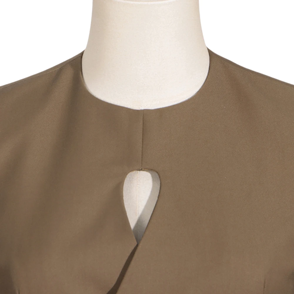 TWOTWINSTYLE Retro Coffee Colored Round Neck with a Hollowed out Chest and a Button Waist Cinched Suit Top