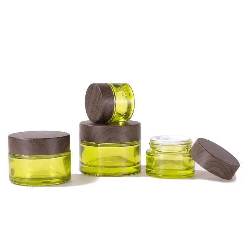 Pet Cosmetic Jar Safe and Durable Empty Cosmetic Sample Container Jar with Wood Grain Leak Proof Plastic Bottle Cap for Lotion