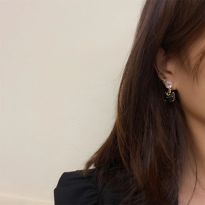 Trendy Sexy Fashion Jewelry Custom Gold Plated Rhinestones Four Leaf Clover Pendant Earrings