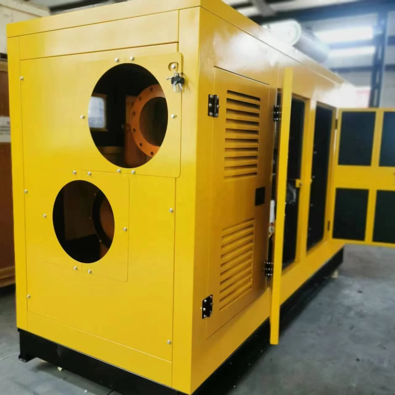 Sound-proof 300mm Strong Self Priming Diesel Water Pump With Suction lift 8m