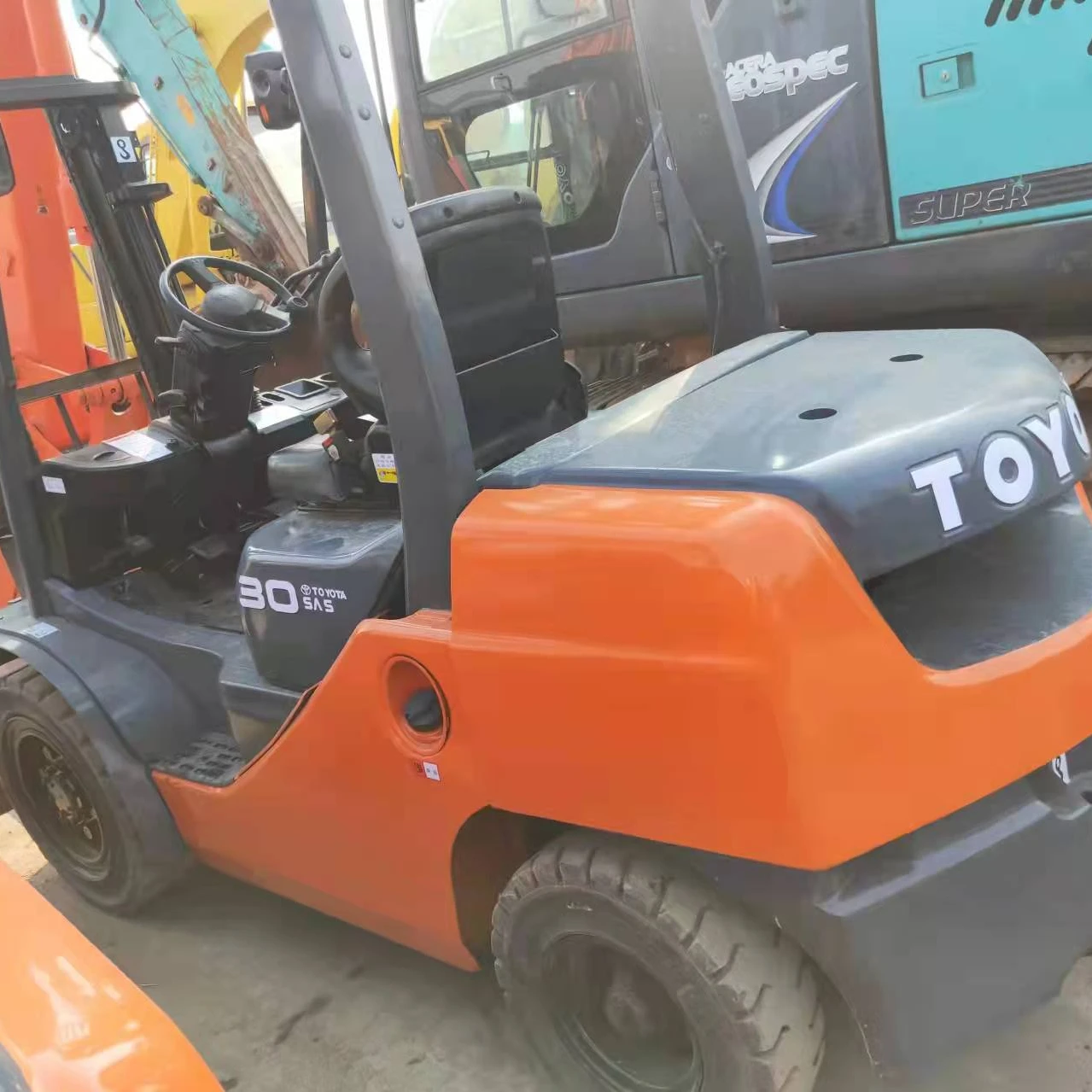Дизельный мини-вилочный погрузчик 3 тонны 5 7 тонн tcm jac komatsu toyota вилочный мачта 4 м б/у