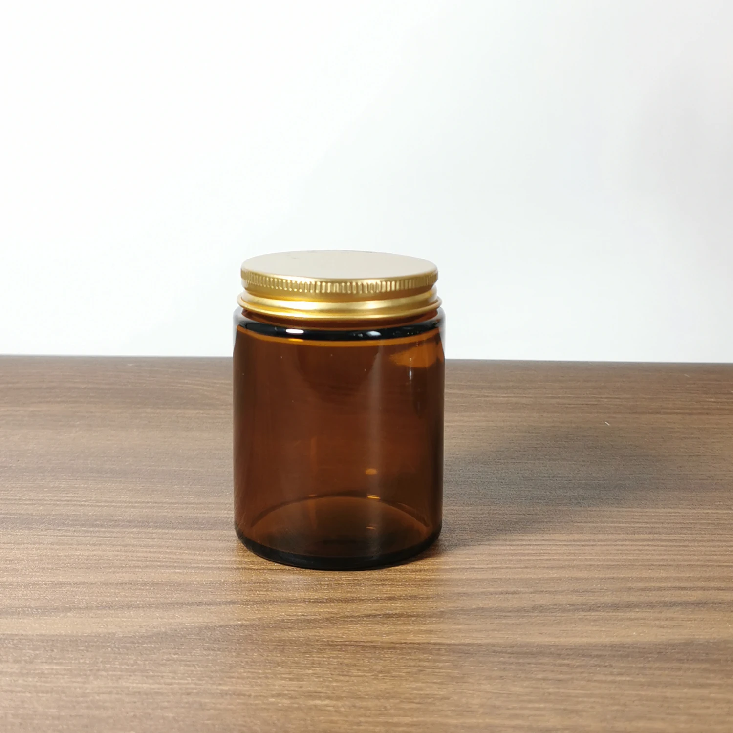 Fashionable simple light round black silver golden plastic lids for candle making