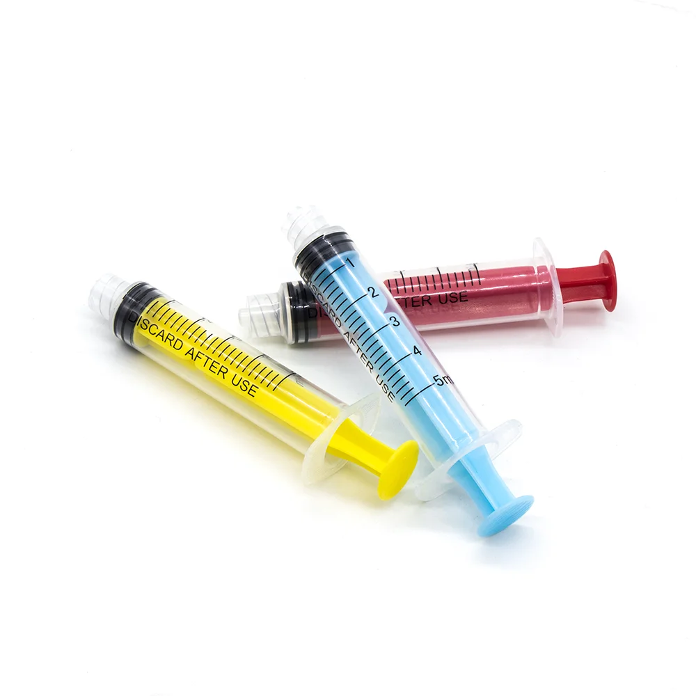 Hot selling factory quality colorful dental medical syringe 5ml disposable syringe for oral