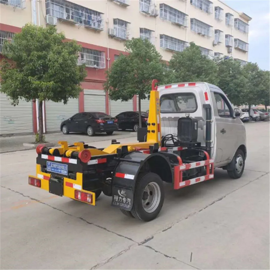 Chinese famous brand hook arm lifting garbage truck