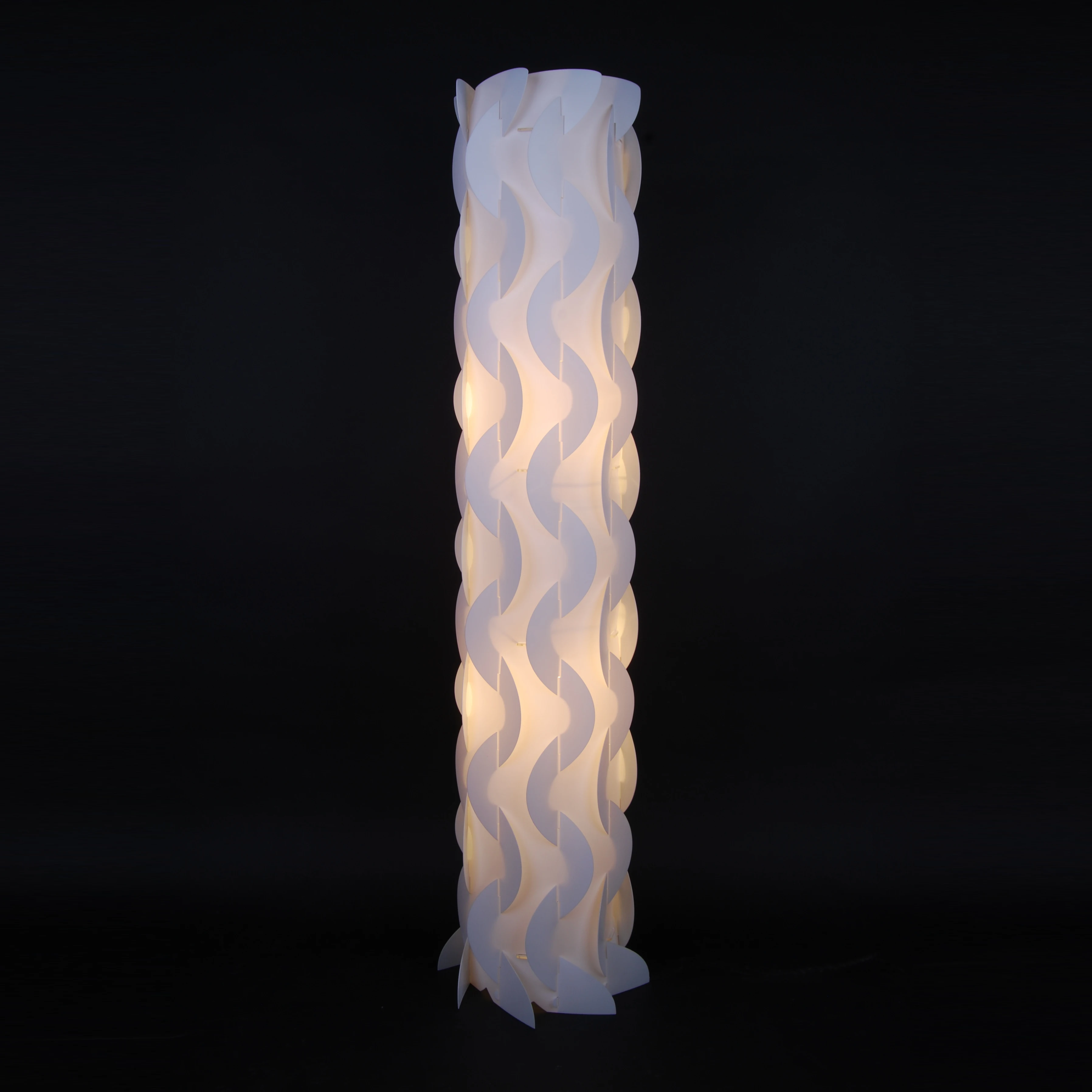 Wholesale Vintage Simple Style Rohs Floor Stand Lamp 3 Years Warranty Plastic Snake Diy Floor Lamp Standing Modern