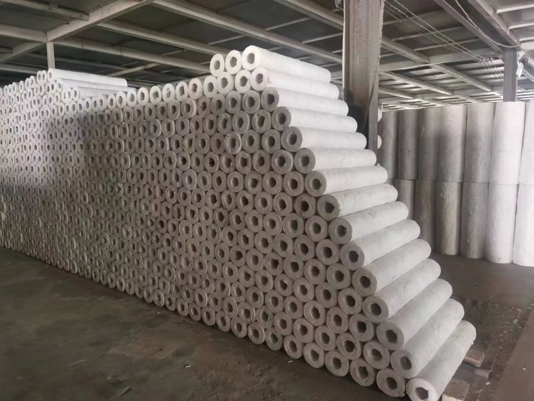 Cheap Price Aluminum Silicate Insulation Pipe Ceramic Fiber Tube  For Boiler Insulation