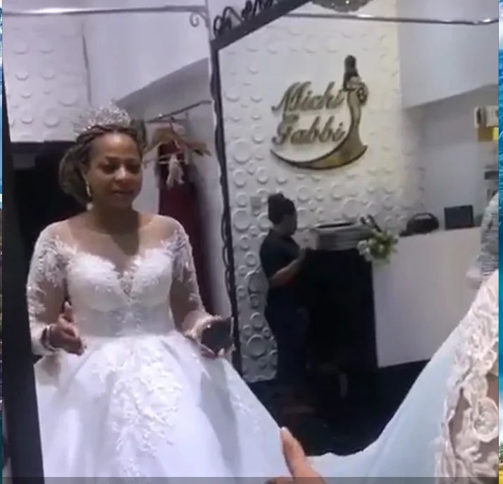 Dropshipping 2021 Hot Bride Fairy Perspective V-neck Sexy Trailing Girl Wedding Bridal Dresses