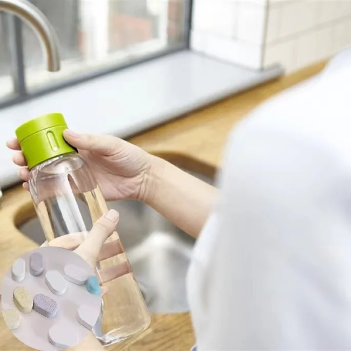 All Natural Formula Water Bottle & Reservoir For Removes Tough Stains and OdorsCleaning Tablets