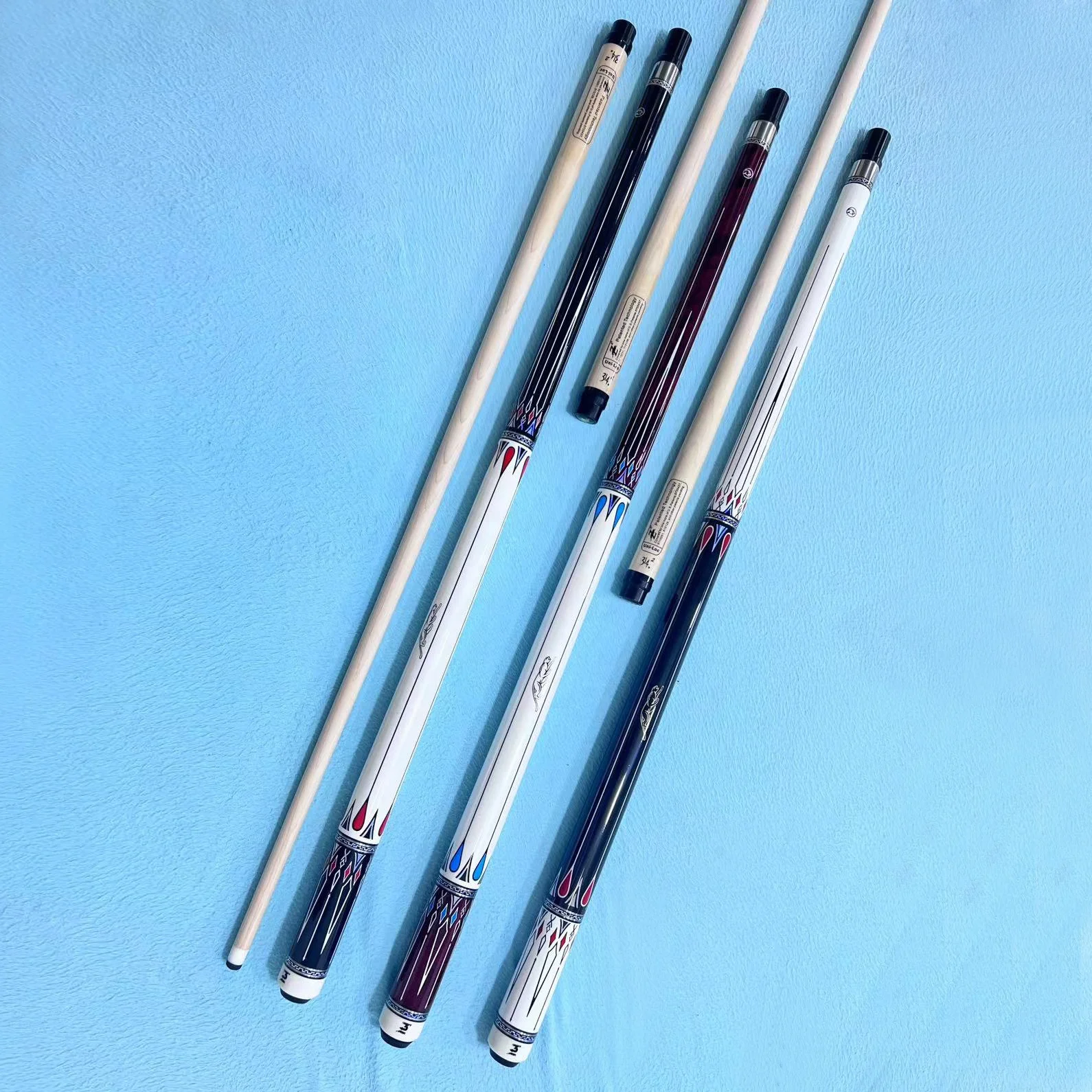 High End Premium Quality Billiard cue  1/2-PC  Maple wood Uni loc joint sticks 58inch length with cue joint protector  for sale