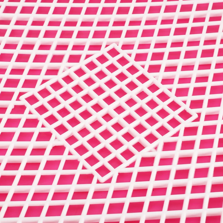 Factory Wholesale Plastic Flat Dog Potty Pee Pad Portable Urine Toilet for Dogs Dog Supplies Cleaning Tool for Pets