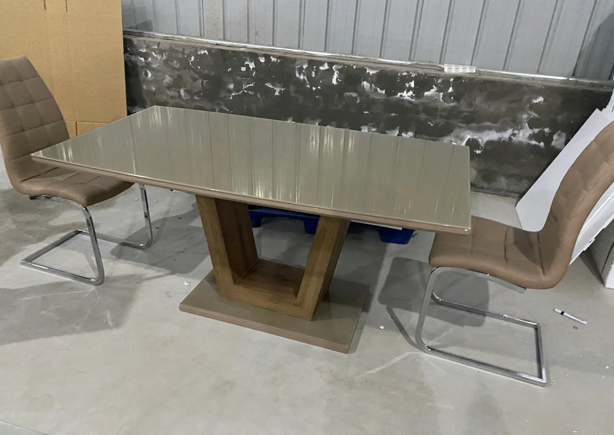 V-образная ножка MDF закаленное стекло нержавеющая сталь новый дизайн обеденный стол