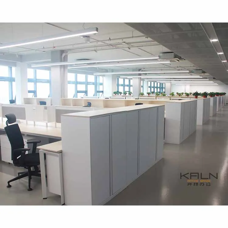 Good price 4 person cubicle desk modern design office furniture workstation customized green material with metal adjustable legs