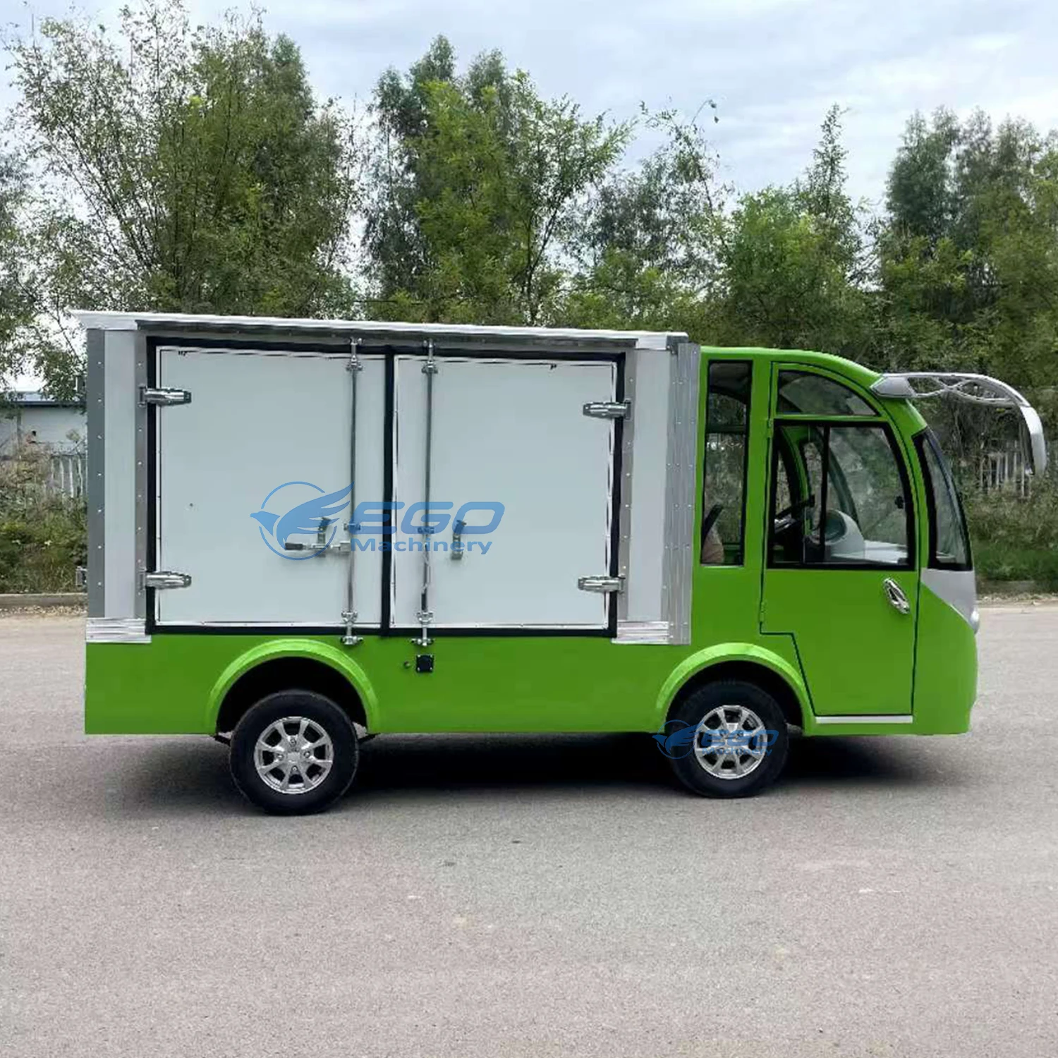 China Electric Brand New Sinotruk 4 Wheeler Truck Dump for Sale