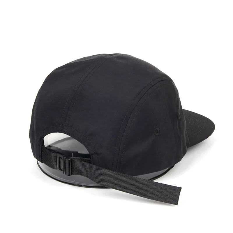wholesale fashion custom blank 5 panels nylon waterproof flat brim snapback camp hat running hat