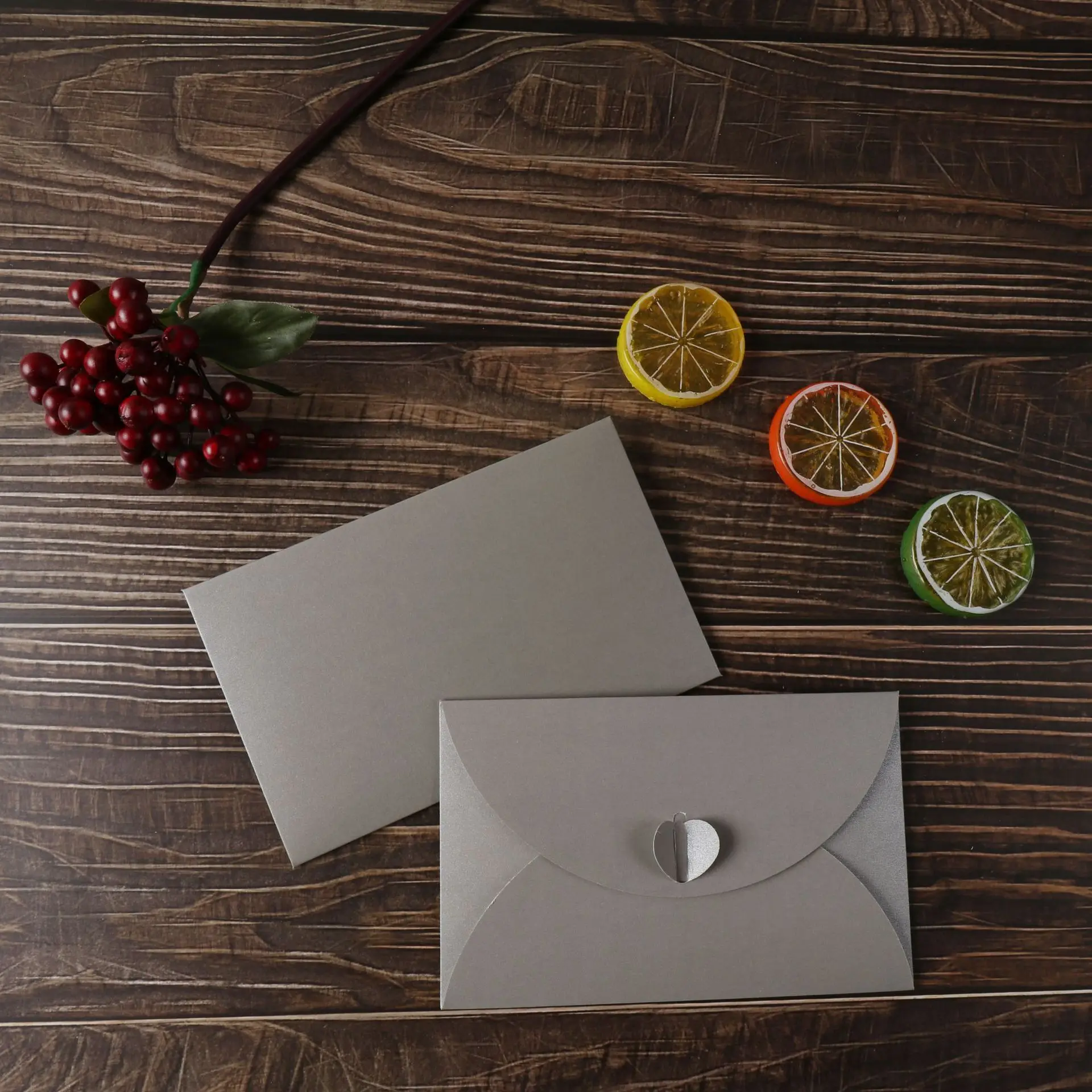 Pearl Paper Envelope Small Envelope with heart shape, Customized Bronzing Logo Multi color envelope