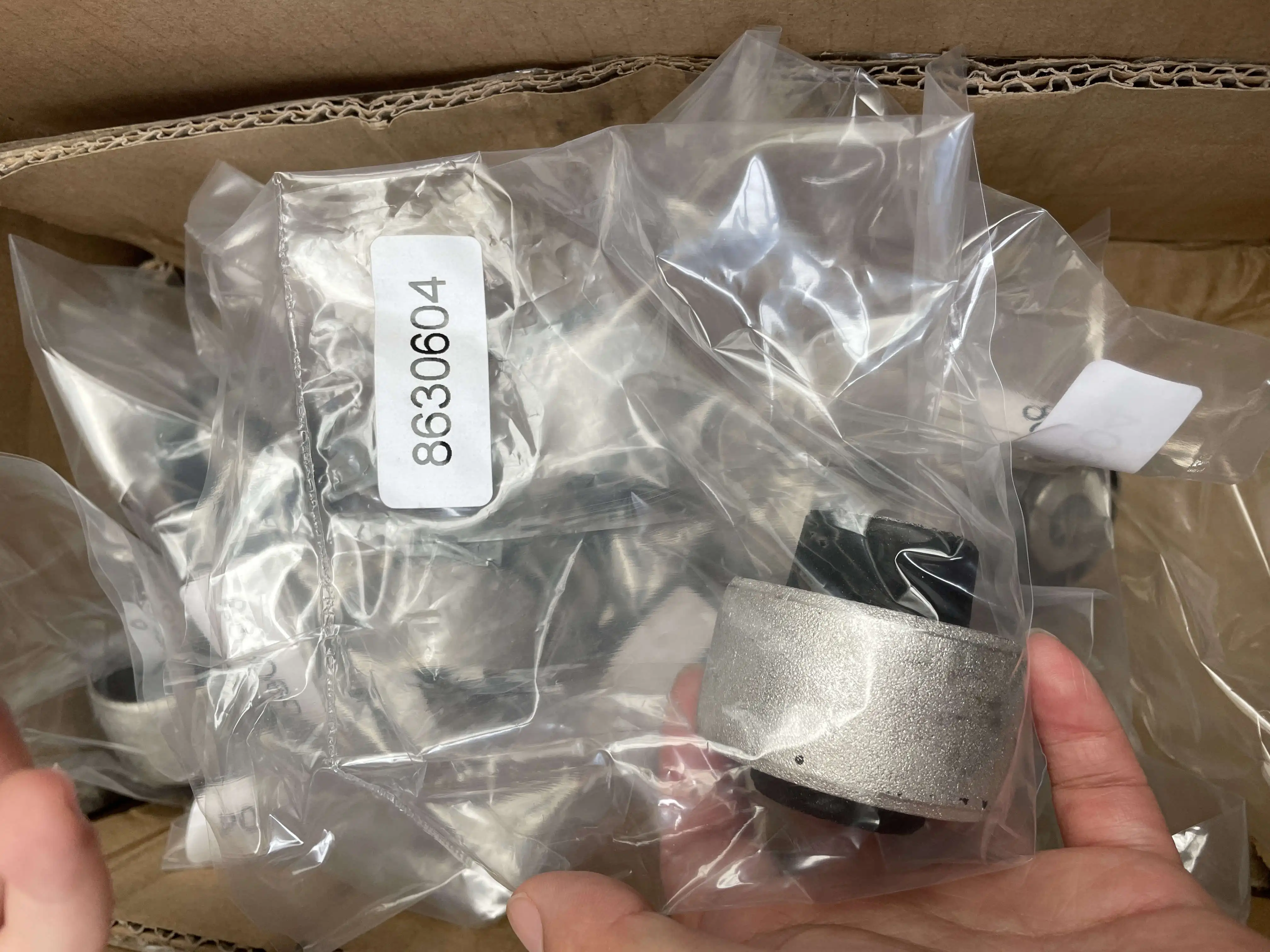 Front Control Arm Bushings Fit For Smart CITY-COUPE 14141V001000 14141V002 14141V001