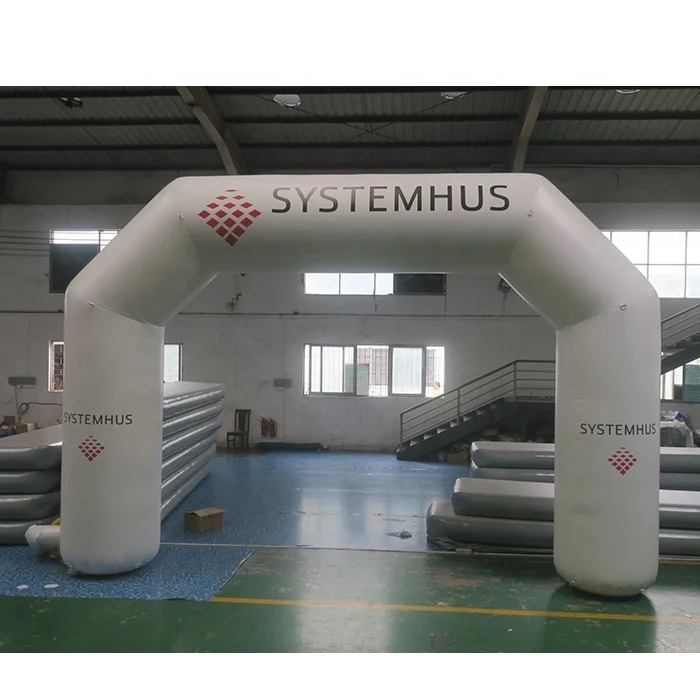 Giant inflatable finish line arch for advertising