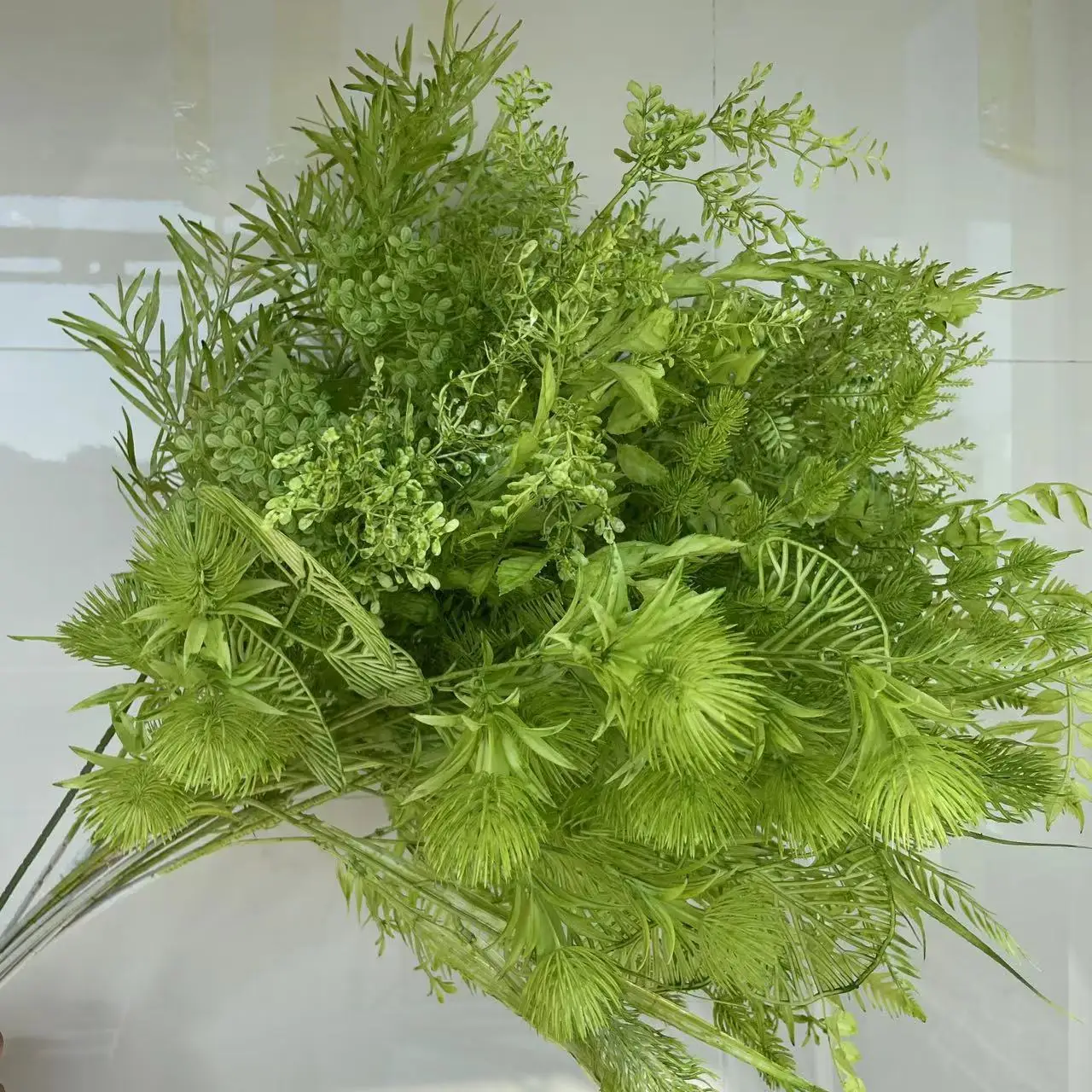 Wedding Decoration Artificial Green Leaves Flowers Arrangement Artificial Real Touch Feeling Green Flower For Wedding