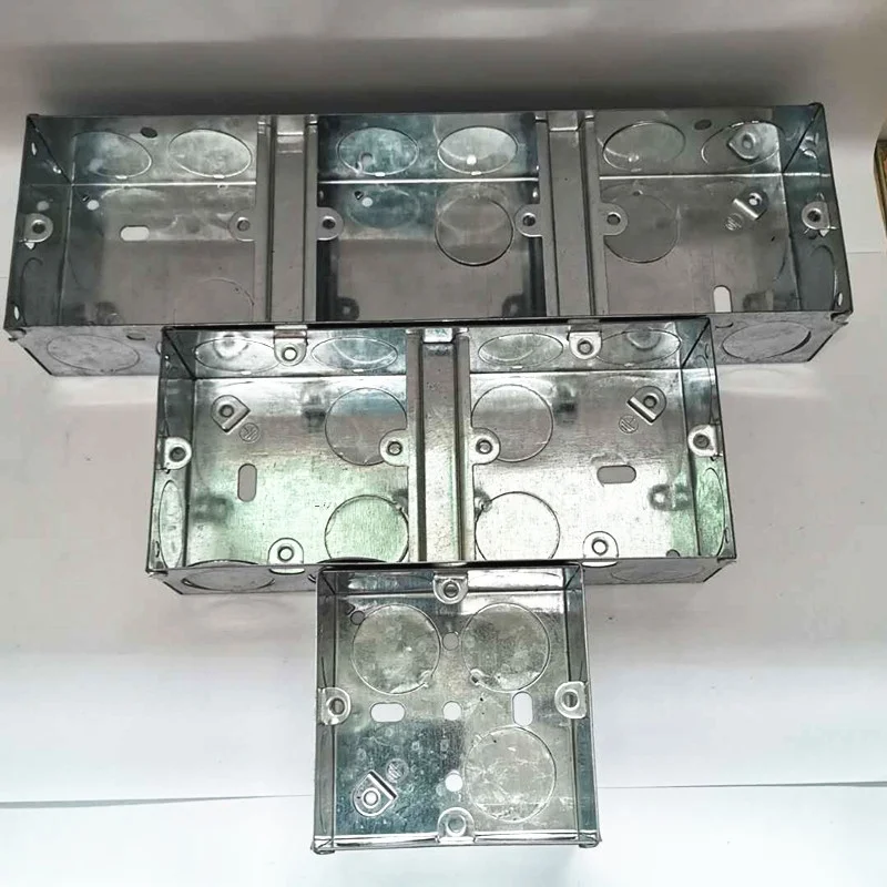 
70*70*35mm*0.6mm thickness 3*3 GI Box 1 Gang Switch Box 