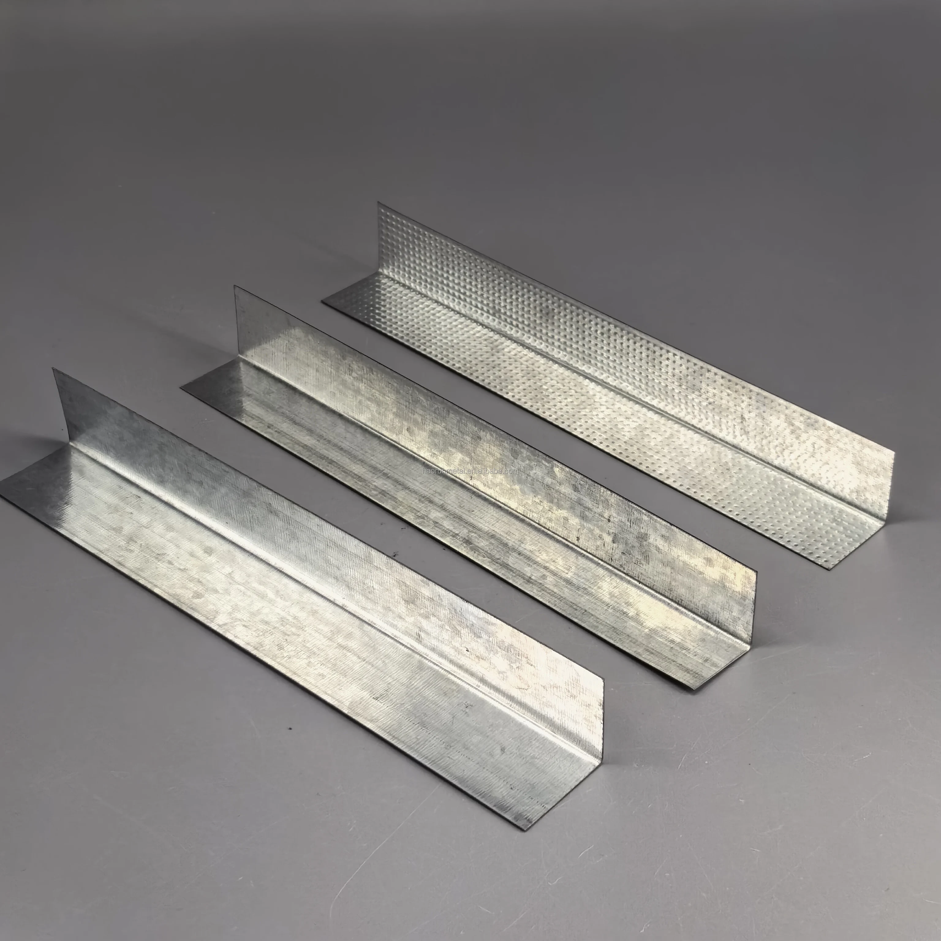 Low price ceiling metal galvanized iron angle wall angle