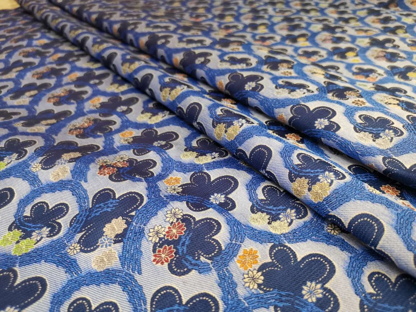 Mulberry real silk traditional craft jacquard weave song silk brocade jacquard fabric green pure silk fabric for garments