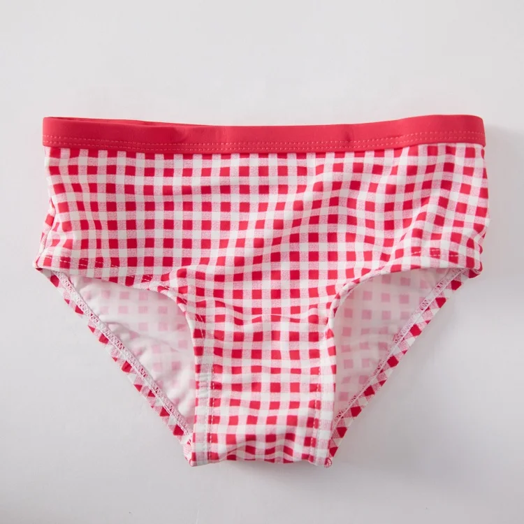 Отличный купальник-бикини из двух предметов с рюшами и аппликацией для маленьких девочек