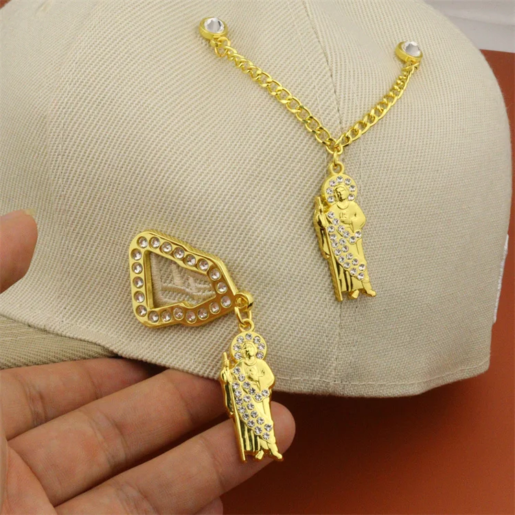 Manufacturer Wholesale Custom Metal Craft Enamel Diamond Frame Panda Fitted Hat Pins Pin Hat