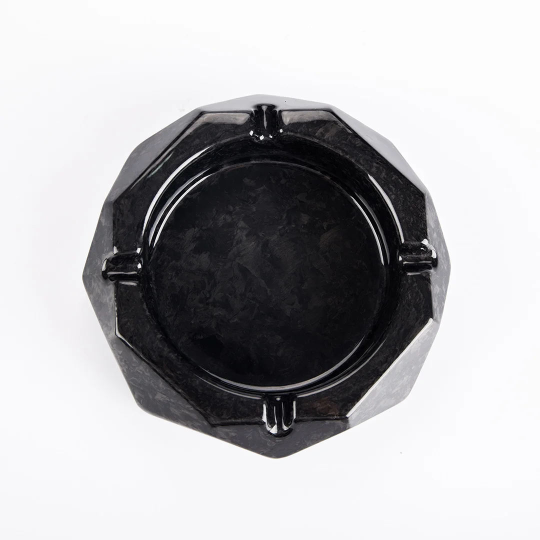 
2021 Luxury Style Design Octagon Custom Logo Carbon Fiber cigar ashtray 