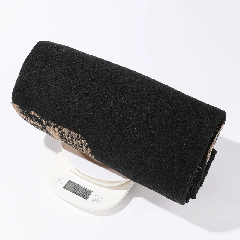 winter new literary and artistic retro shawl female travel scarf ladies winter dual-use outerwear thickened scarf shawl