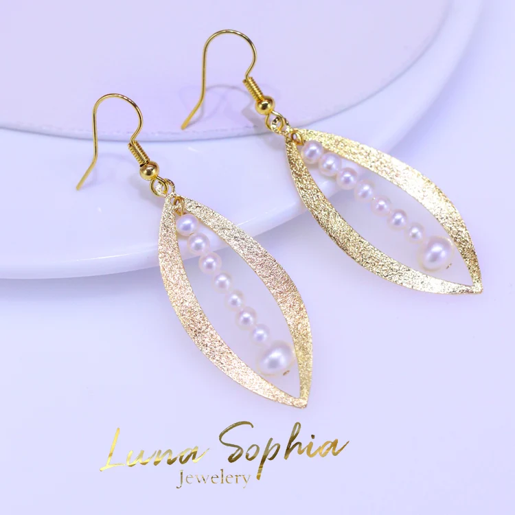 Оптом Позолоченный Пресноводный натуральный жемчуг ива лист ювелирные изделия ушной крючок