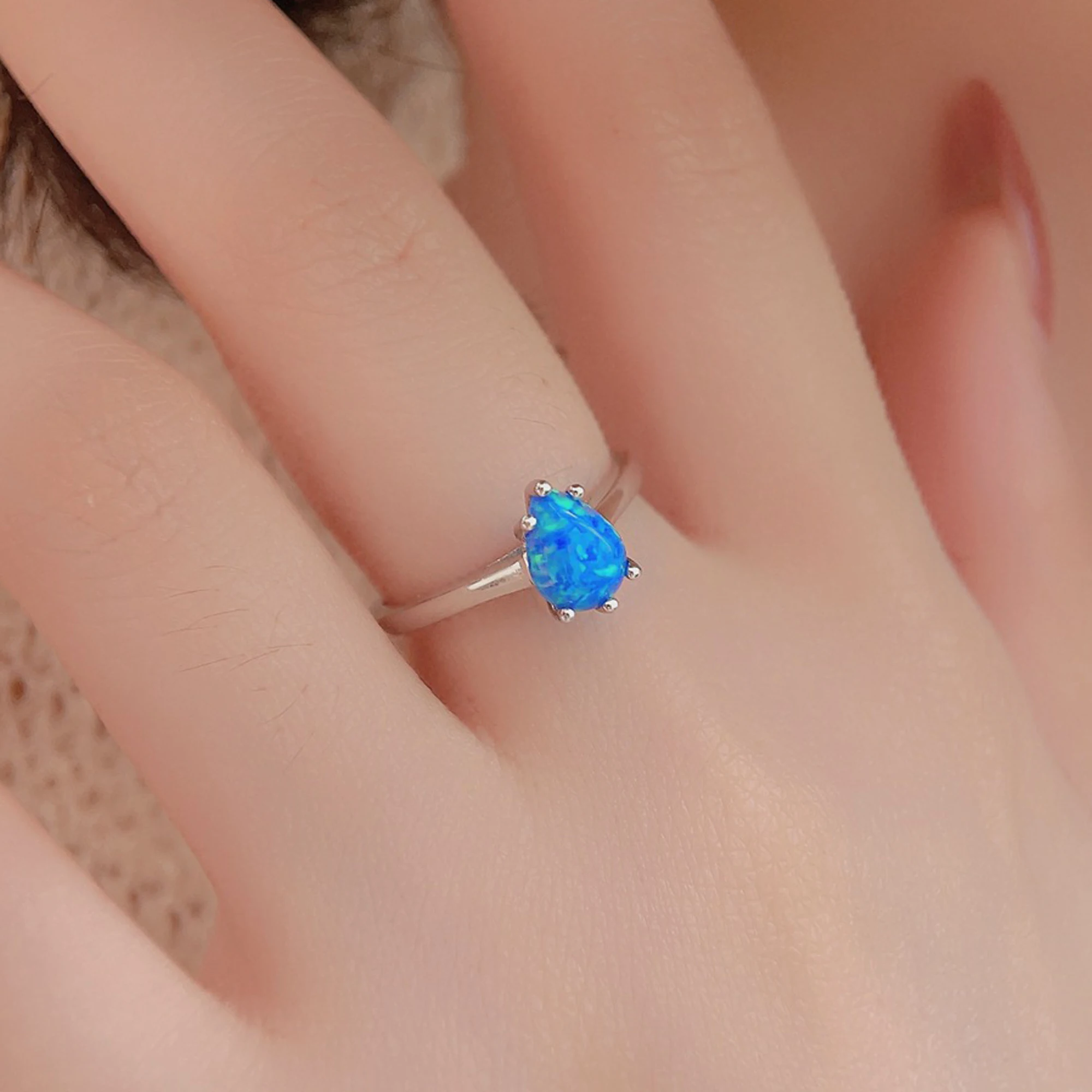 Wholesale customized women 925 sterling silver synthetic drop opal stone ring wedding engagement blue black opal ring