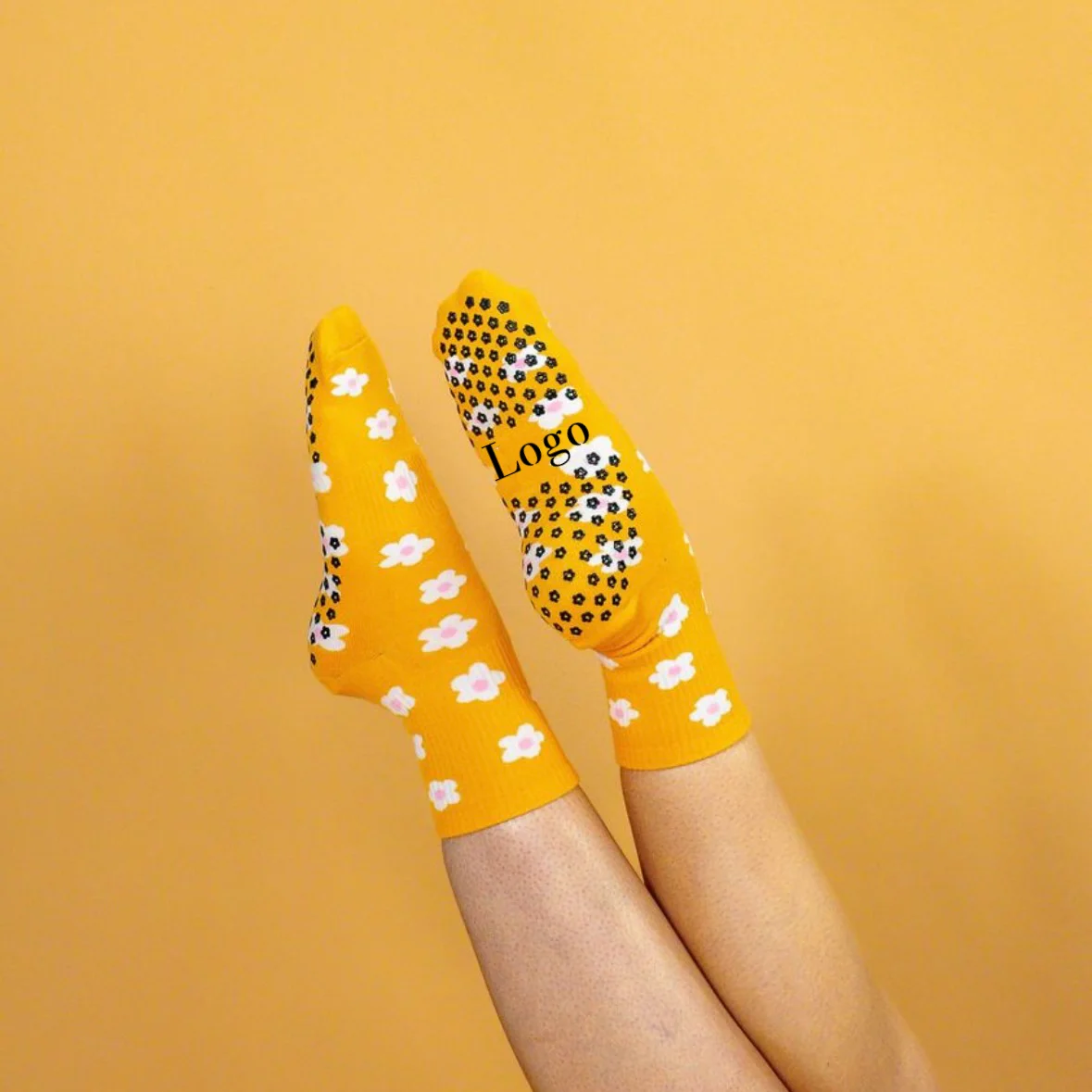 Flower Custom Pilates Socks Fashion Non Slip Women Girl Pilates Yoga Socks Factory Low MOQ Dance Pilates Club Anti Slip Socks